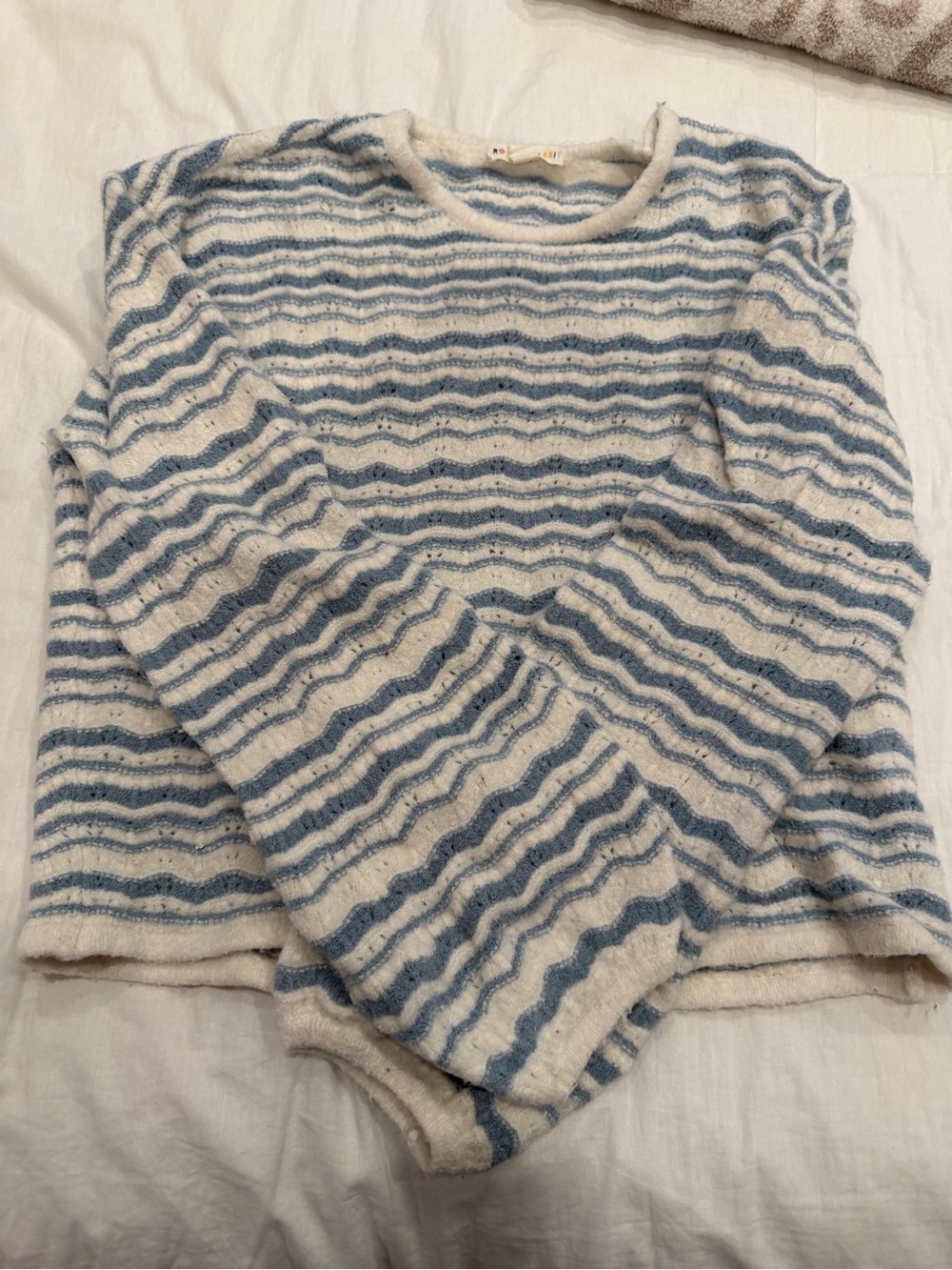 Roller Rabbit Georgie Sweater - Picture 2 of 6